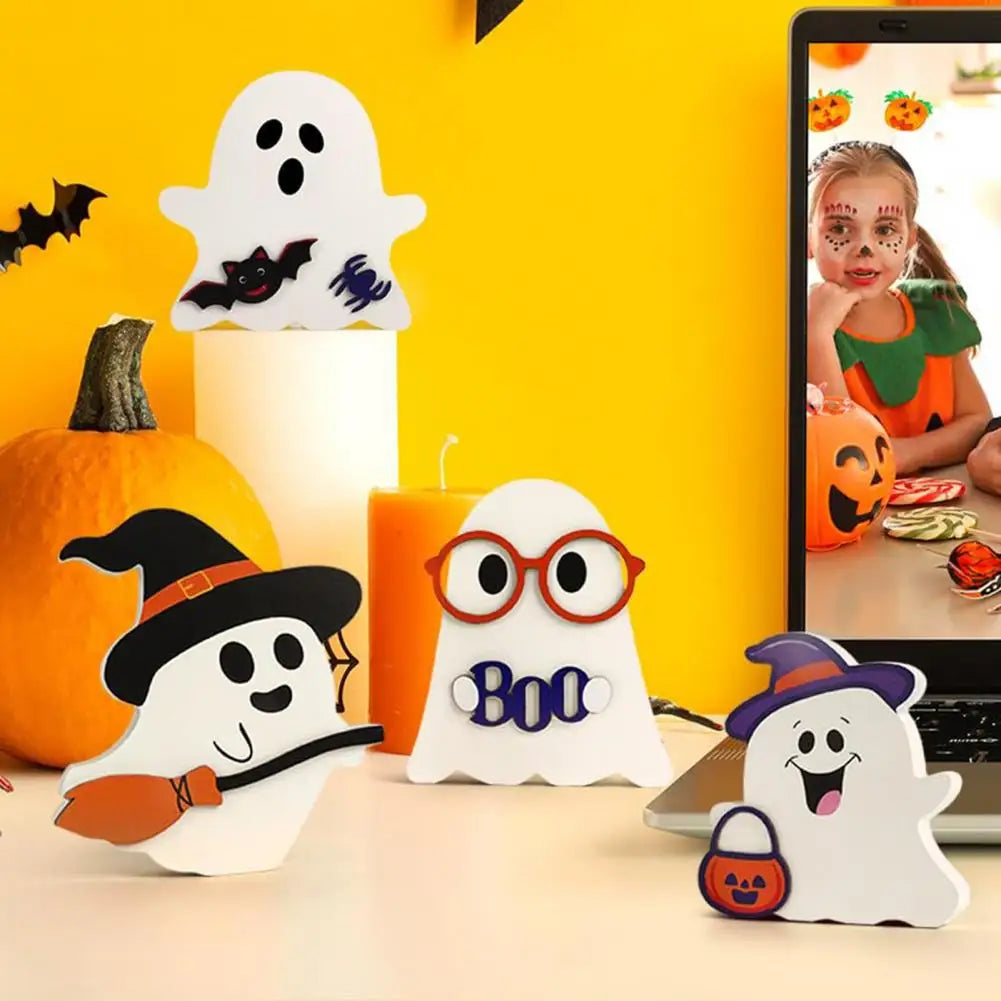 Wooden Halloween Decor Set